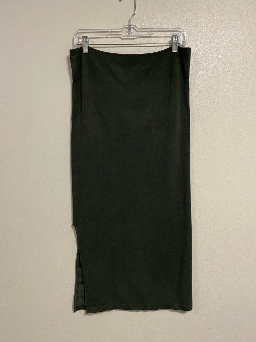 Fabletics skirt Women’s Size XL Dark Green Ribbed Knit Midi Skirt Side Slit
